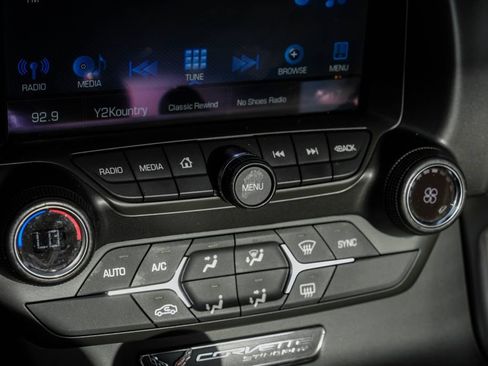Used 2016 Chevrolet Corvette Stingray Coupe RWD image 29