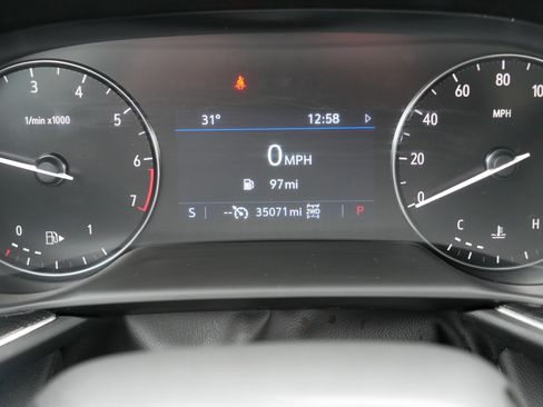 Certified 2023 Buick Envision Preferred w/ Sport Touring Package image 21