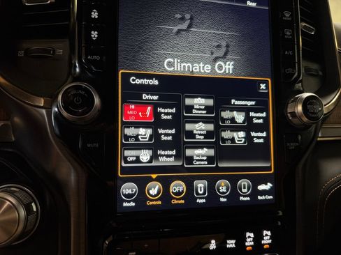 Used 2021 RAM 1500 Limited AWD/4WD image 30