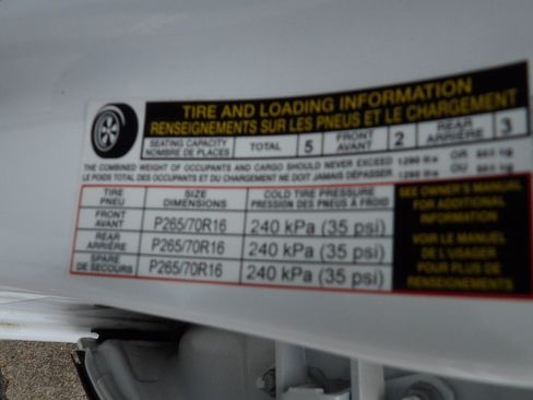Used 2024 Nissan Frontier S AWD/4WD image 18
