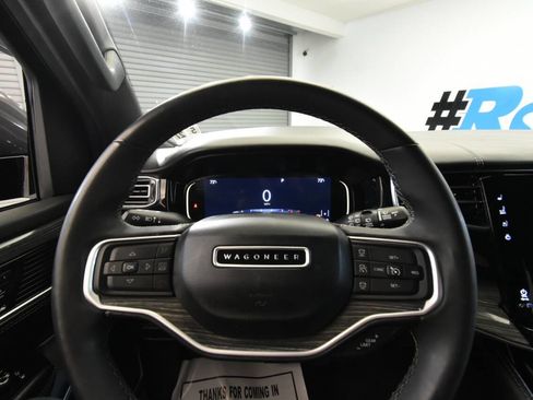 Used 2022 Jeep Wagoneer Series II image 25