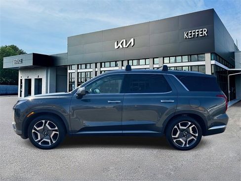 Used 2023 Hyundai Palisade Limited image 5