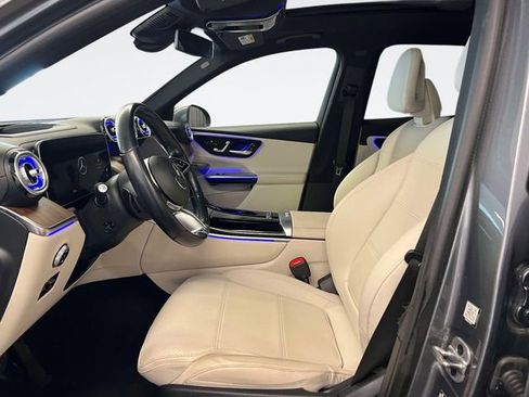 Certified 2023 Mercedes-Benz GLC 300 4MATIC image 18