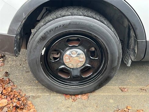 Used 2016 Ford Explorer 4WD Police Interceptor image 16