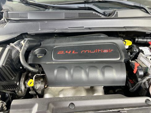 Used 2022 Jeep Compass Limited AWD/4WD image 28
