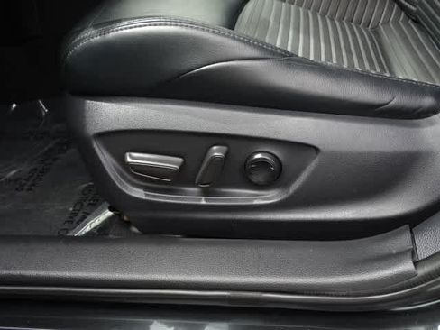 Used 2020 Toyota Corolla XSE w/ Carpet Mat Package (TMS) FWD image 17