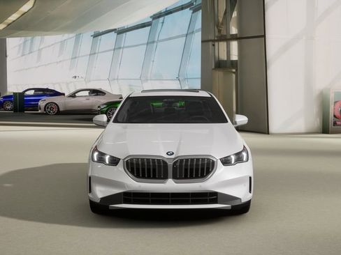 New 2026 BMW 530i w/ Premium Package RWD image 27