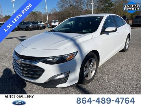 Used 2024 Chevrolet Malibu LT image 1