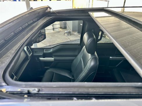 Used 2020 Ford F150 Lariat w/ Equipment Group 502A Luxury image 28