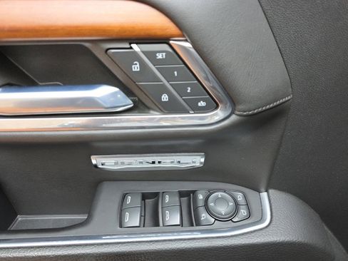 Used 2022 GMC Sierra 1500 Denali image 26