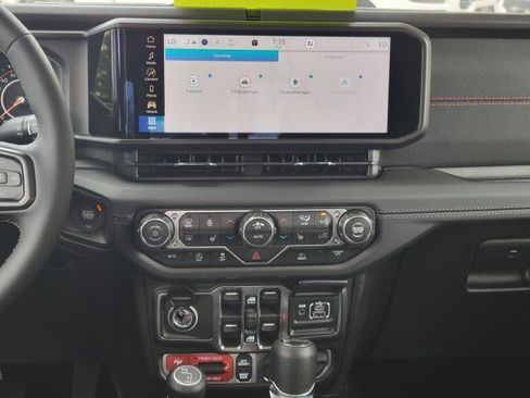 New 2026 Jeep Gladiator Rubicon image 30