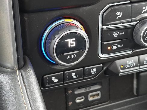 Used 2021 Chevrolet Tahoe Premier image 29