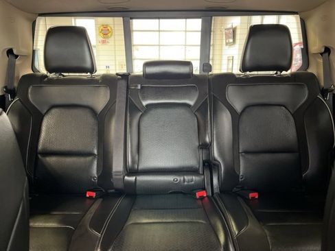 Certified 2019 RAM 1500 Laramie image 15