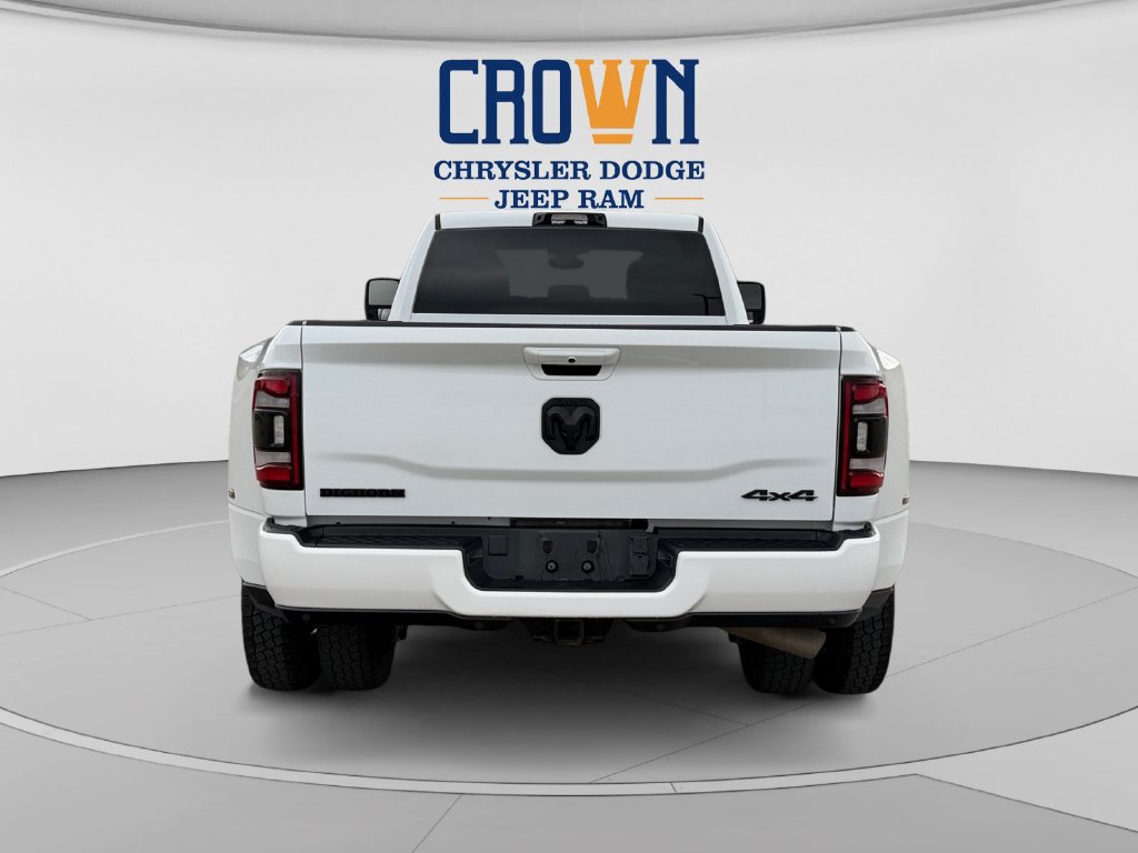 Used 2024 RAM 3500 Big Horn w/ Night Edition AWD/4WD image 4