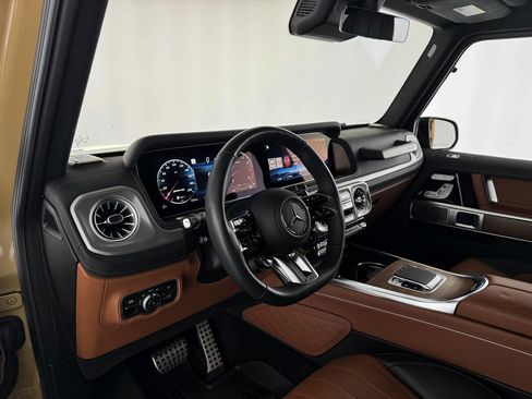 Used 2025 Mercedes-Benz G 63 AMG AMG G 63 image 16