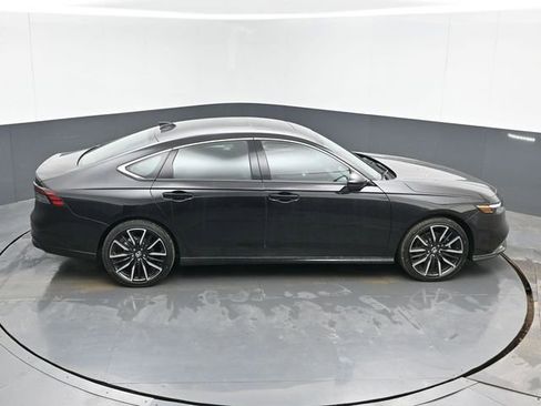 New 2026 Honda Accord Touring image 39