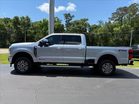 Used 2024 Ford F250 Lariat w/ Chrome Package AWD/4WD image 2