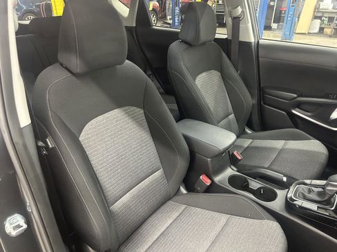 Used 2024 Kia Soul EX image 11