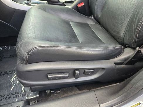 Used 2017 Honda Accord EX-L image 14