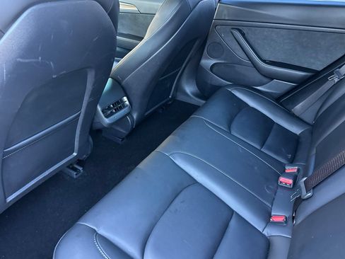 Used 2021 Tesla Model 3 Standard Range Plus RWD image 11