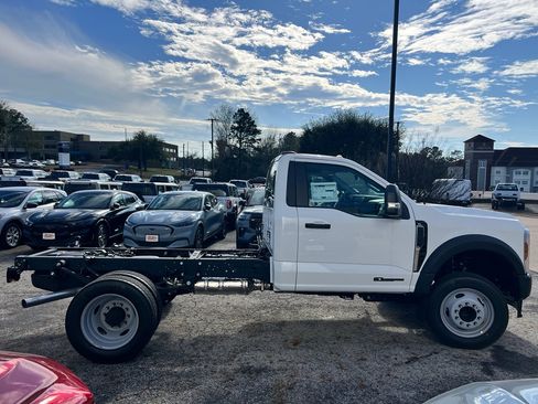 New 2026 Ford F450 XL w/ Ambulance Prep Package image 6