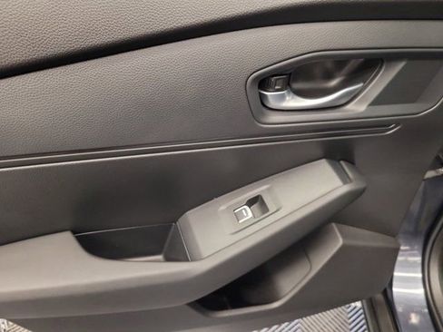 Certified 2025 Honda Accord LX image 16