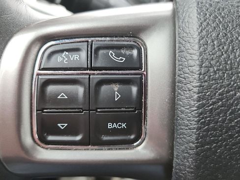 Used 2015 Dodge Journey Crossroad w/ Flexible Seating Group image 6