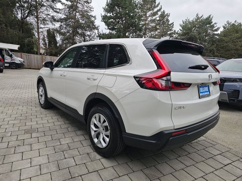 Certified 2025 Honda CR-V LX image 5