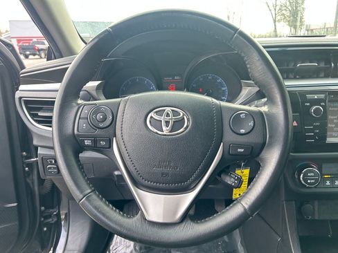 Used 2016 Toyota Corolla S image 22