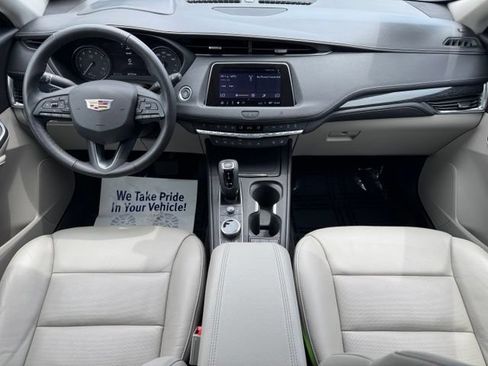 Used 2019 Cadillac XT4 Premium Luxury FWD image 20