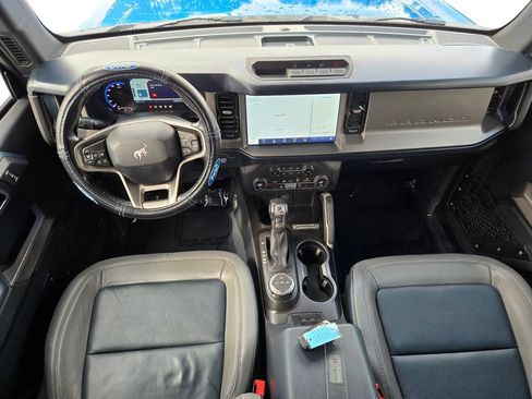 Used 2021 Ford Bronco Outer Banks AWD/4WD image 18