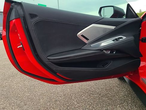 Used 2020 Chevrolet Corvette Stingray Preferred Cpe w/ 2LT Preferred Equipment Group RWD image 13