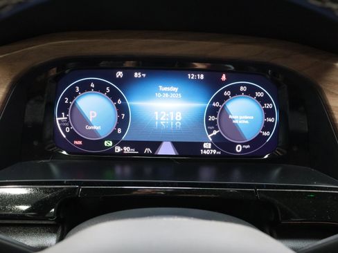 Used 2024 Volkswagen Atlas SE image 43