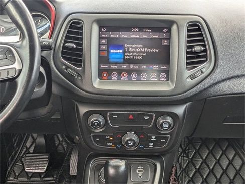 Used 2020 Jeep Compass Trailhawk image 5