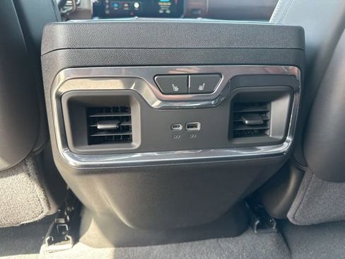 Used 2025 GMC Sierra 2500 Denali Ultimate w/ Max Trailering Package AWD/4WD image 26