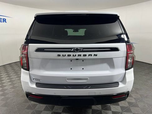 Certified 2023 Chevrolet Suburban Z71 w/ Luxury Package AWD/4WD image 5