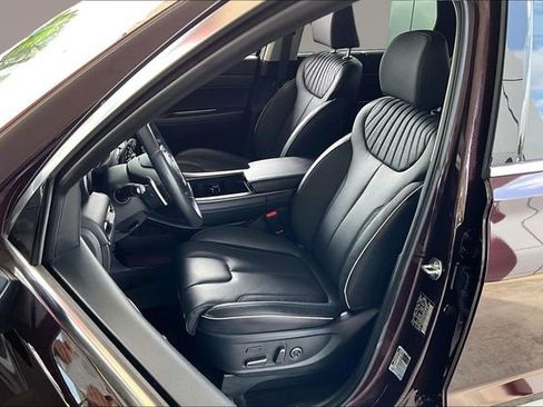 Used 2025 Hyundai Palisade Limited AWD/4WD image 18