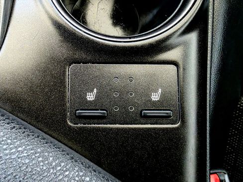 Used 2021 Toyota Camry XSE w/ Carpet Mat Package (TMS) image 29