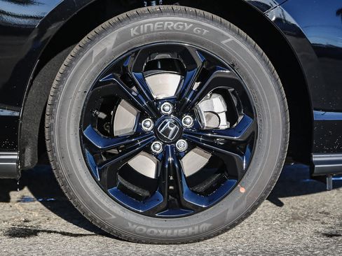 New 2025 Honda Accord SE image 10