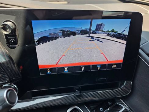 Used 2021 Chevrolet Corvette Stingray Preferred Cpe w/ Z51 Performance Package RWD image 33