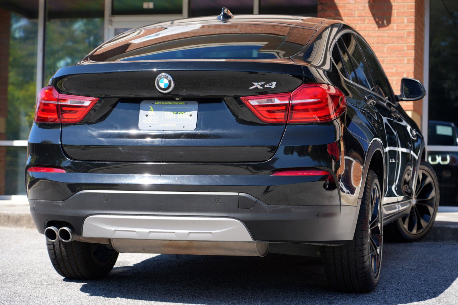Used 2018 BMW X4 xDrive28i w/ Premium Package AWD/4WD image 4