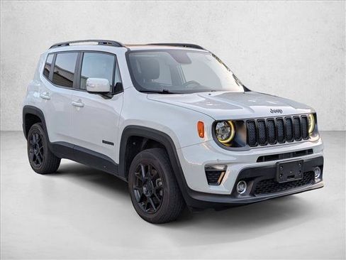 Used 2020 Jeep Renegade Altitude AWD/4WD image 3