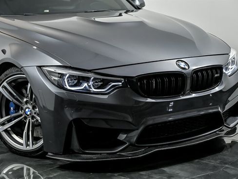 Used 2015 BMW M3 RWD image 2