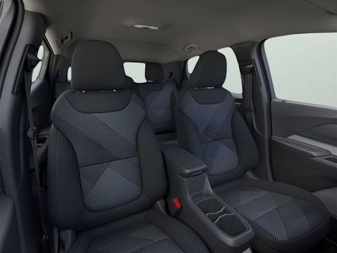 New 2027 Chevrolet Bolt LT w/ Comfort Package FWD image 15