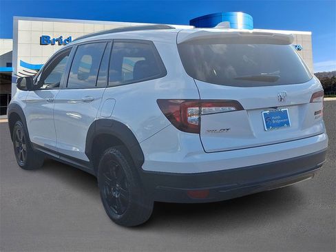 Used 2022 Honda Pilot TrailSport image 4