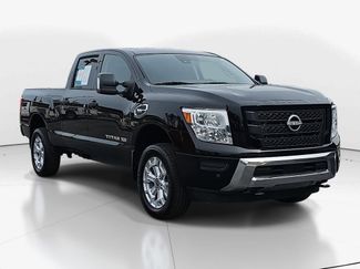 Used 2024 Nissan Titan SV w/ SV Convenience Package video 2