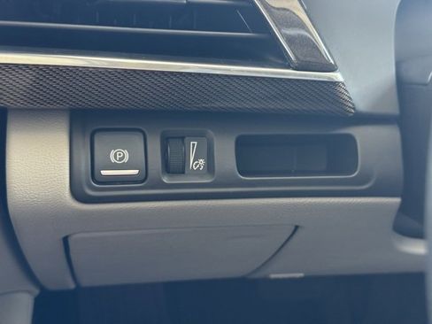 Used 2018 Cadillac CT6 Luxury image 25