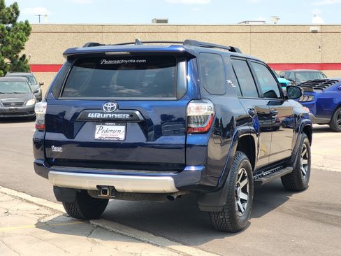 Used 2019 Toyota 4Runner TRD Off-Road Premium AWD/4WD image 2