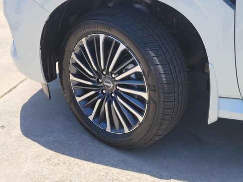 New 2026 Nissan Armada Platinum Reserve AWD/4WD image 9