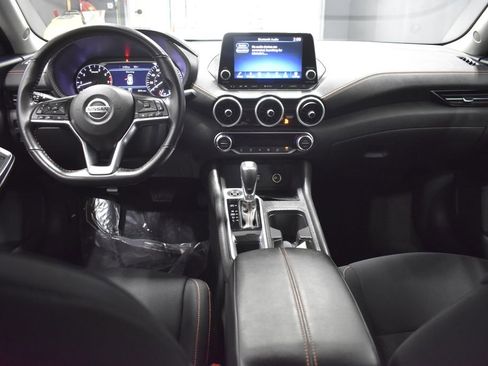 Used 2023 Nissan Sentra SR w/ Electronics Package FWD image 13